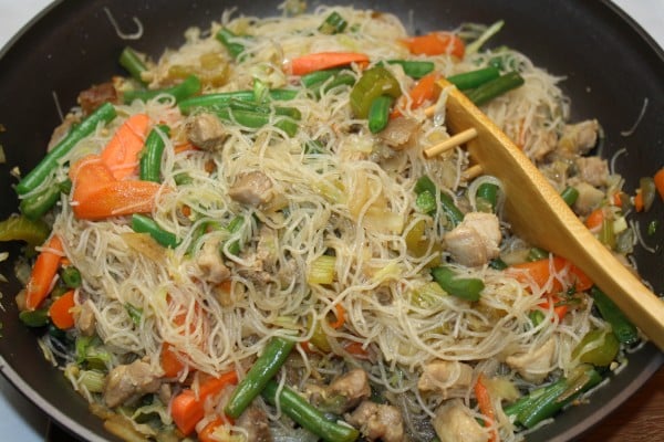 Pancit Bihon Guisado Filipino Rice Noodles With Vegetables Asian In America